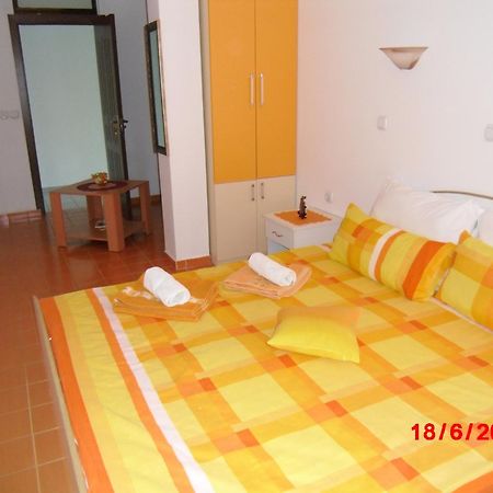Karoski Apartments & Suites Ohrid Eksteriør bilde